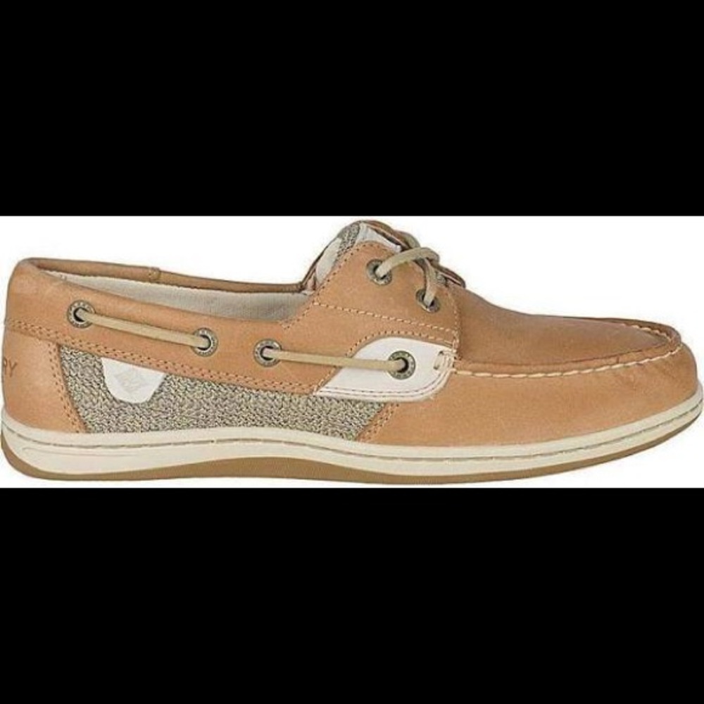 Women’s top-sider boat shoes